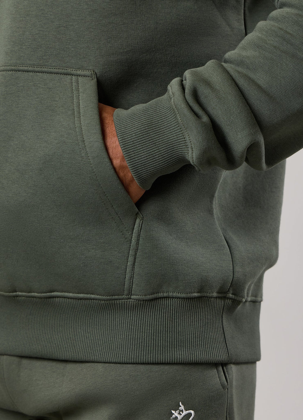 Gym King Fundamental Fleece Hoodie - Deep Olive
