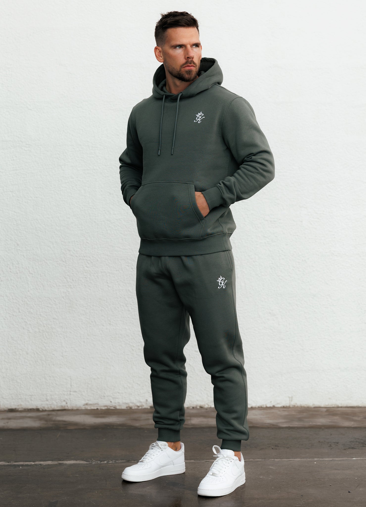 Gym King Fundamental Fleece Hoodie - Deep Olive