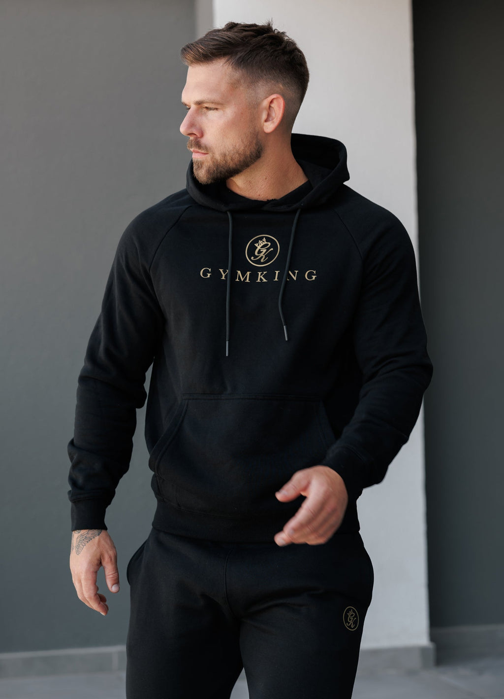 Gym King Pro Hoodie - Black/Gold